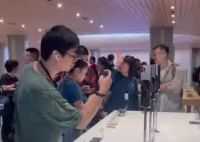 iPhone16ProMax最高加价1200元 这也太夸张了