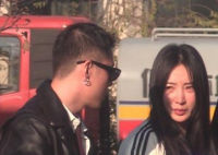 柳岩和男友逛建材城疑好事将近 柳岩结婚事件始末2024最新消息