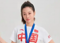 被指责擦边的吴柳芳:我就是要改命 为什么引争议什么原因？