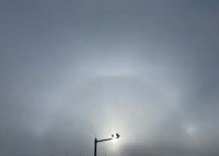 北京天空出现三个太阳 到底是什么情况？