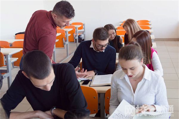 山西经贸职业学院录取分数线2025年(高考各专业分数线排名位次汇总)
