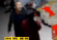 丈夫当着两个孩子面家暴妻子 事件始末2025最新消息