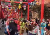 女生晒备婚两年的明制中式婚礼 吸引了众多网友的关注和赞赏