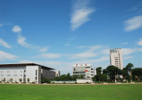 年薪80万聘中学老师 到底是什么情况？