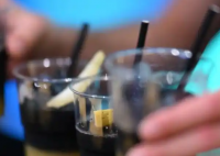 4人喝100瓶酒1人坠亡 KTV被判赔48万 事件始末2025最新消息