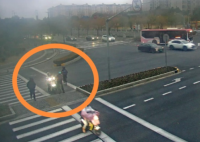 19岁男子因系列“碰瓷”诈骗被刑拘 背后真相实在让人惊愕