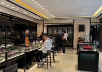 涨价后老铺黄金不排队了 原因竟是这样太意外了