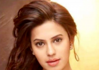 印度女演员身上藏近15公斤黄金走私 原因竟是这样太崩溃了