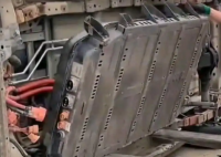 二手车卖16万 换电池却要22万 事件始末2025最新消息