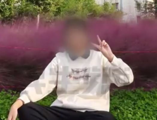 15岁女孩患恶性肿瘤 父亲寻工作救女 悲剧真相简直让人心塞