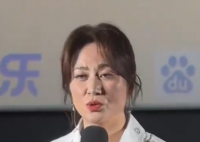 马丽透露自己曾被霸凌自卑30多年 为什么引争议？