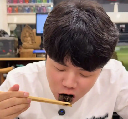 杭州面馆558元一碗面引争议 原因竟是这样太崩溃了