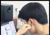 大三本科生回应逆天学术履历 到底是不是真的？