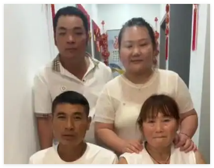 女子撮合妈妈和公公结婚 实在太让人意外了