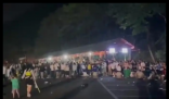 贵州一漂流景区大量游客滞留至半夜 究竟是怎么回事？