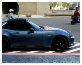 台湾一男子开敞篷跑车抢劫14万金链 事件始末2025最新消息